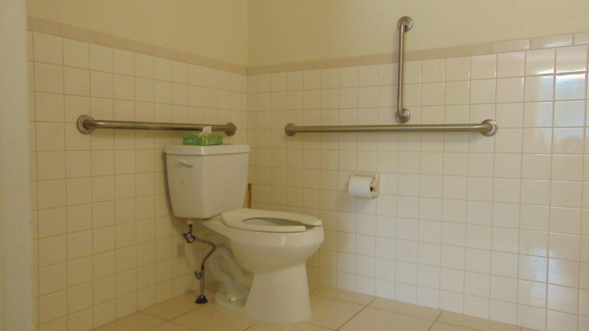 Oceanside Lodge Marmora Εξωτερικό φωτογραφία